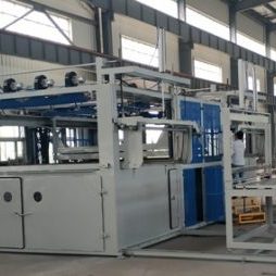 1 heating 2 forming thermoforming machine