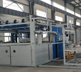 1 heating 2 forming thermoforming machine